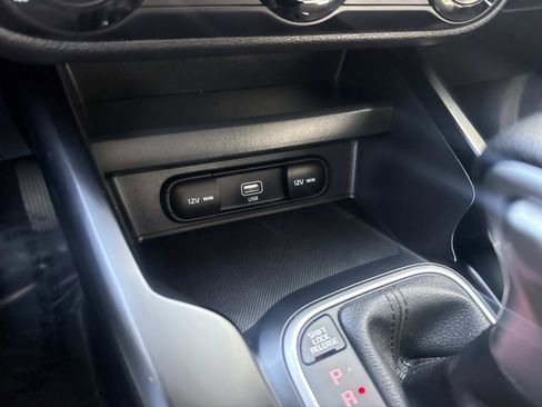 Used 2020 Kia Soul LX image 31