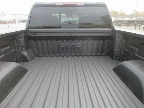 New 2026 GMC Sierra 1500 AT4 image 7