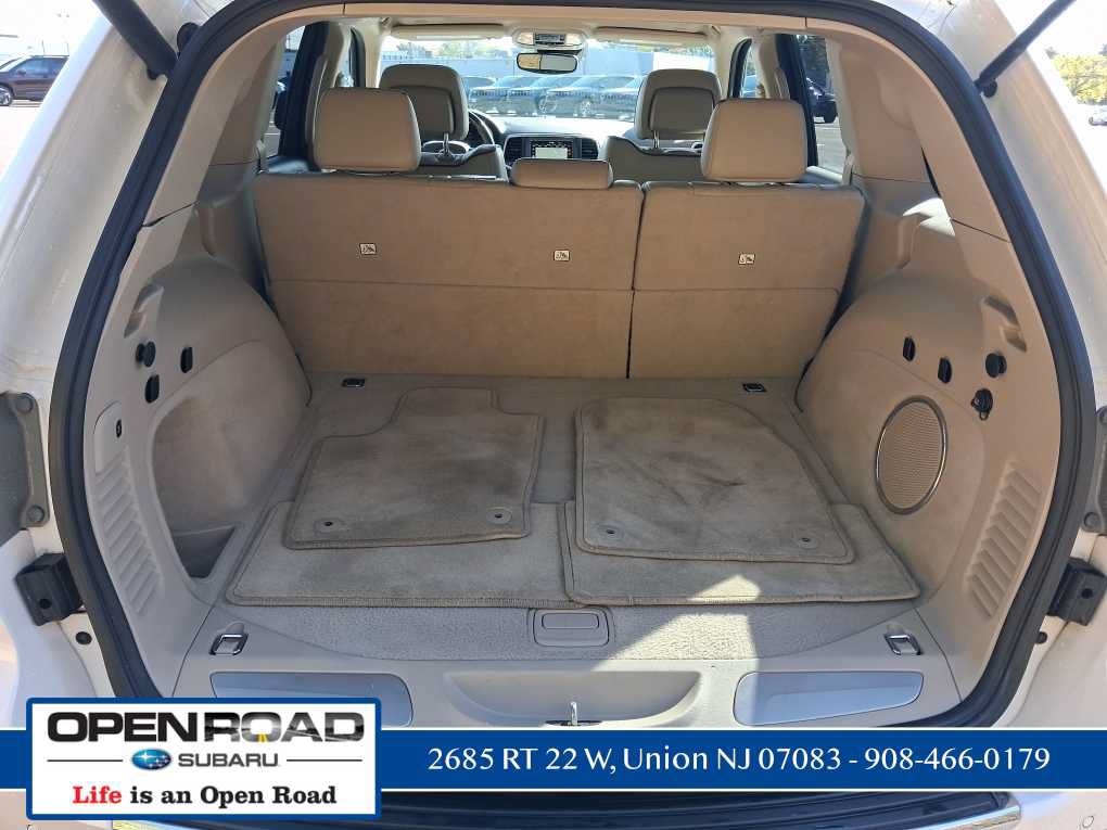 Used 2018 Jeep Grand Cherokee Overland AWD/4WD image 21