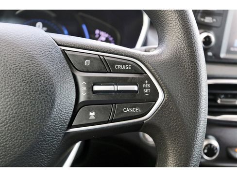Used 2020 Hyundai Santa Fe SEL FWD image 18