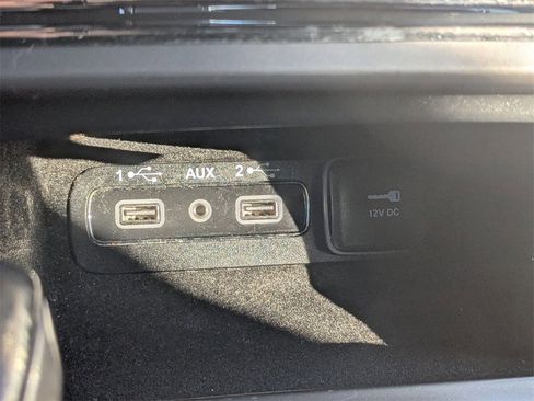 Used 2020 Jeep Grand Cherokee Laredo w/ 18" Wheel & 8.4" Radio Group image 26