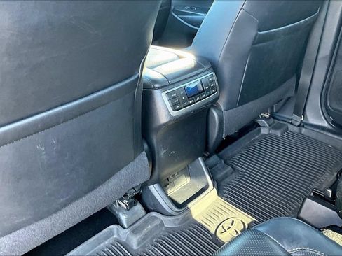 Used 2017 Toyota Highlander Limited Platinum w/ Protection Package #3 AWD/4WD image 10