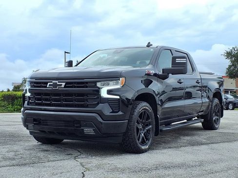 Used 2023 Chevrolet Silverado 1500 RST w/ True North Edition Plus AWD/4WD image 3