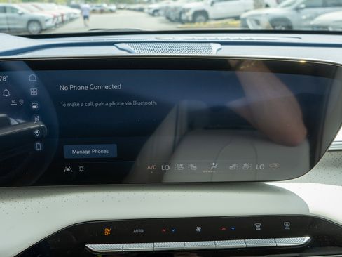 New 2026 Buick Enclave Avenir w/ Super Cruise Package image 16