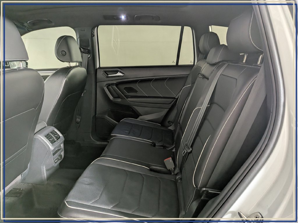 Used 2024 Volkswagen Tiguan SEL R-Line AWD/4WD image 33