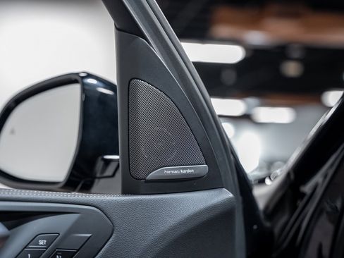 Used 2023 BMW X5 M50i w/ Executive Package image 64