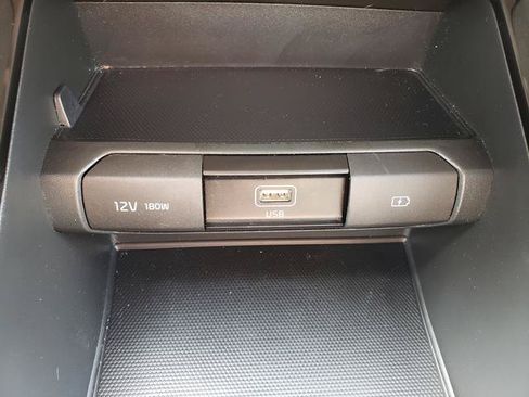 Used 2020 Kia Telluride S AWD/4WD image 23