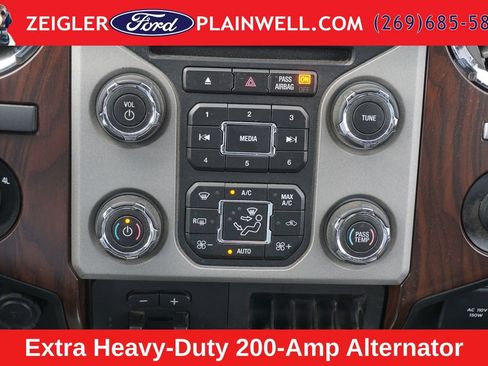 Used 2016 Ford F250 Lariat w/ Chrome Package AWD/4WD image 20