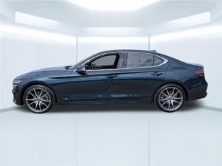 Used 2023 Genesis G70 2.0T video 2