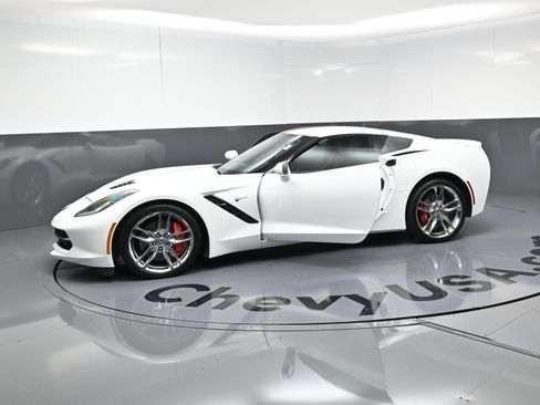Used 2014 Chevrolet Corvette Stingray Coupe w/ 2LT Preferred Equipment Group RWD image 19