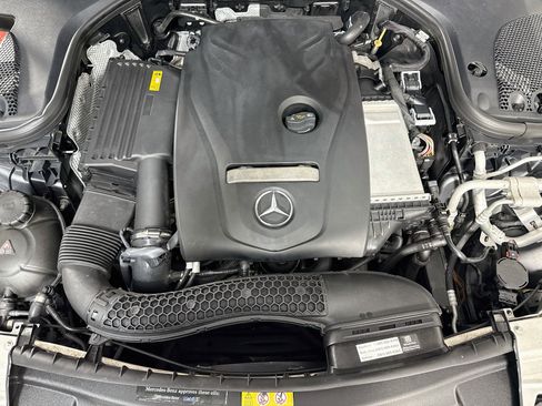 Used 2018 Mercedes-Benz E 300 w/ Premium 3 Package (Q03) image 39