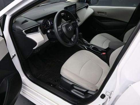 Certified 2022 Toyota Corolla LE image 21