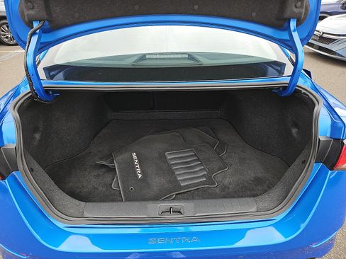 Certified 2023 Nissan Sentra SV FWD image 27