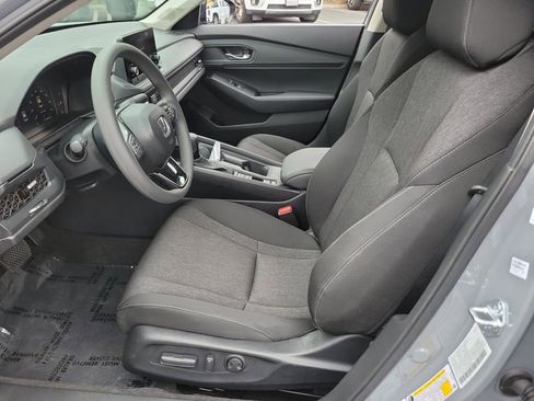 Certified 2025 Honda Accord SE image 16