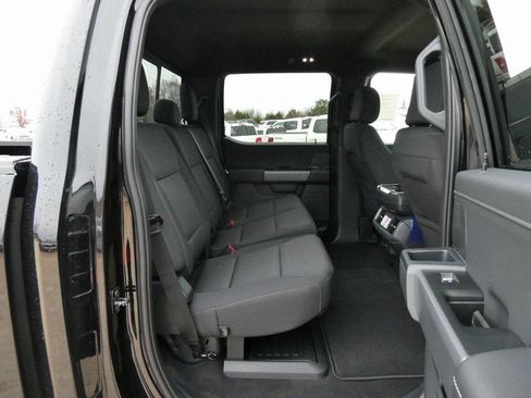 New 2025 Ford F150 XLT w/ Equipment Group 302A MID image 15