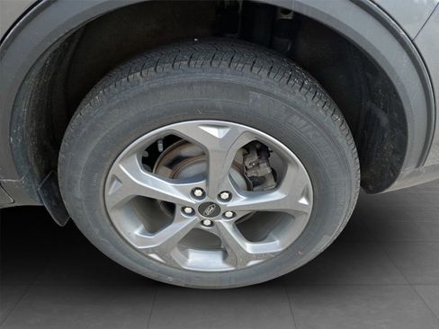 Used 2025 Ford Escape ST-Line AWD/4WD image 32