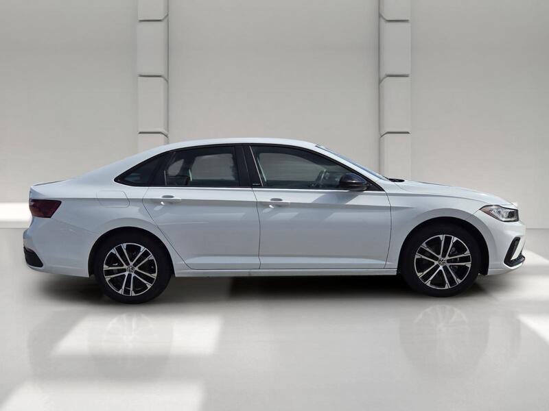 Used 2025 Volkswagen Jetta Sport FWD image 6