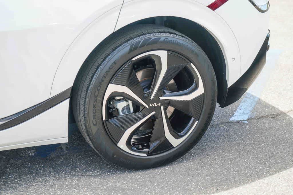 Certified 2023 Kia EV6 GT-Line AWD/4WD image 10