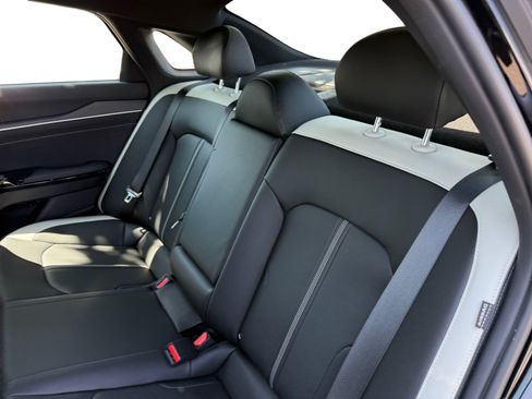 Used 2025 Kia K5 GT-Line w/ GT-Line Premium Package FWD image 16