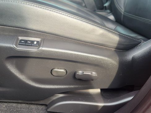 Used 2019 Buick Encore Essence image 11