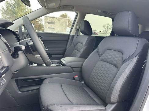 New 2026 Nissan Pathfinder SV image 14