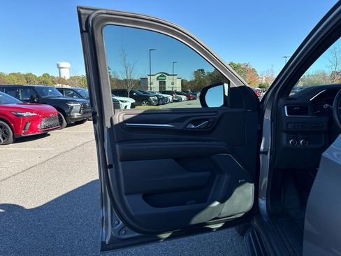 Used 2021 GMC Yukon Denali image 6