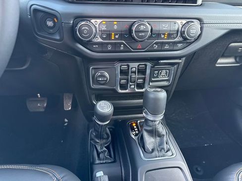 New 2026 Jeep Wrangler Sahara image 21