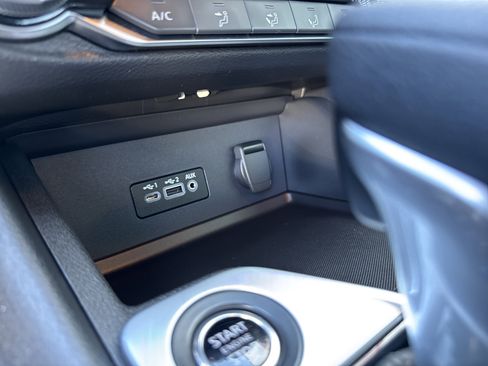 Used 2023 Nissan Sentra SV image 18