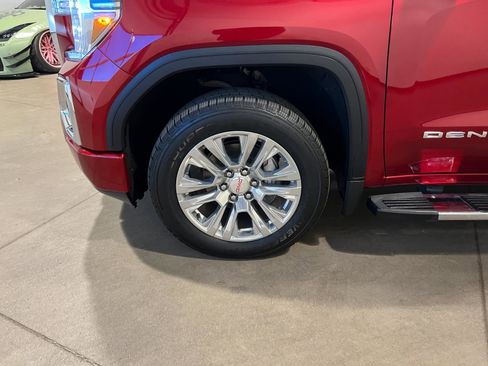 Used 2021 GMC Sierra 1500 Denali AWD/4WD image 43