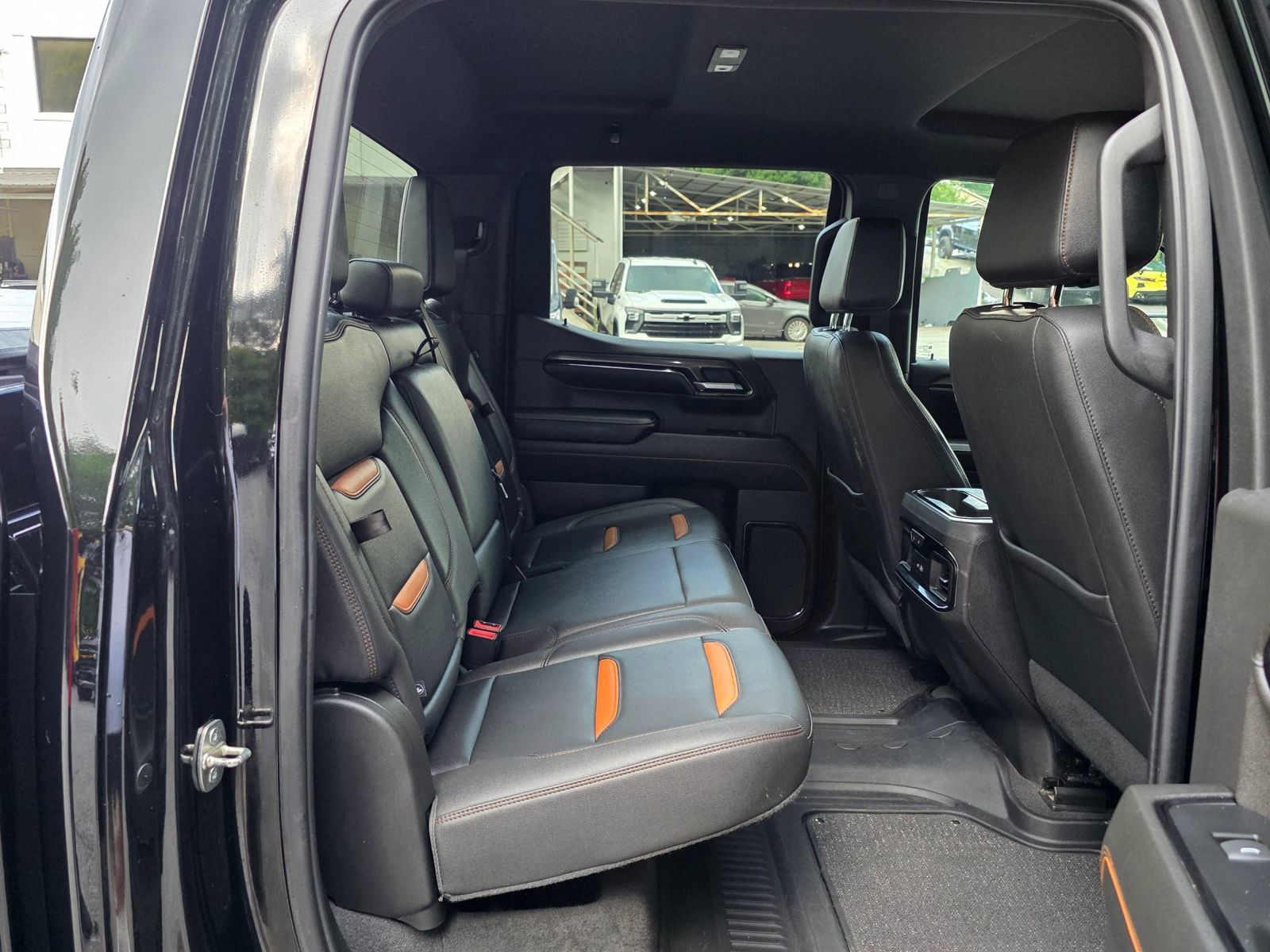 Used 2023 GMC Sierra 1500 AT4 AWD/4WD image 33