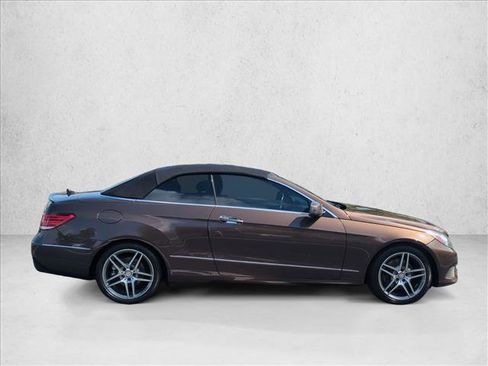 Used 2015 Mercedes-Benz E 400 E 400 image 4
