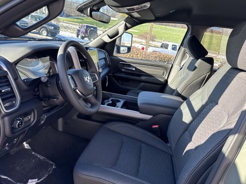 New 2026 RAM 1500 Big Horn AWD/4WD image 12