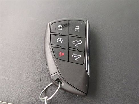 Used 2025 GMC Sierra EV Denali image 27