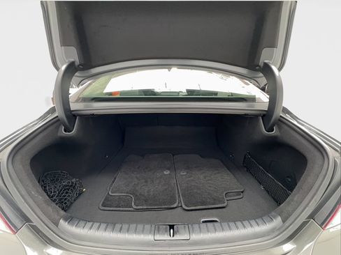 Used 2025 Genesis G70 2.5T RWD image 16