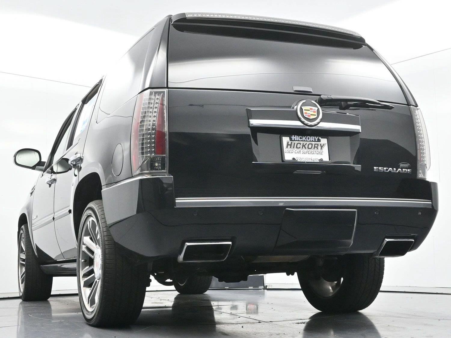 Used 2013 Cadillac Escalade Premium AWD/4WD image 55