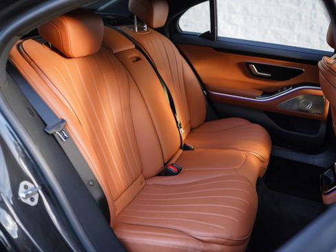 Used 2022 Mercedes-Benz S 500 4MATIC image 25
