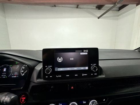 Used 2024 Honda CR-V Sport image 13