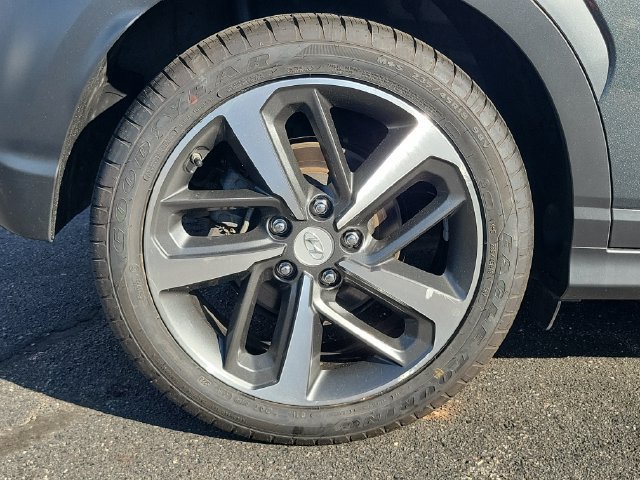 Used 2019 Hyundai Kona Limited FWD image 30