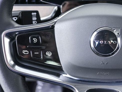 Certified 2025 Volvo EX90 Plus AWD/4WD image 12