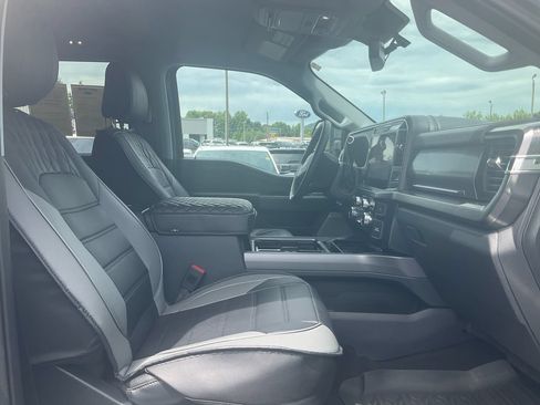 Used 2026 Ford F250 Lariat w/ Lariat Premium Package AWD/4WD image 12