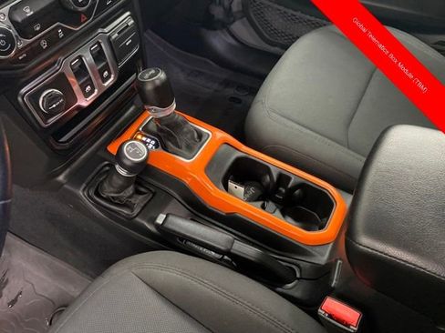 Used 2022 Jeep Wrangler Sport S image 20