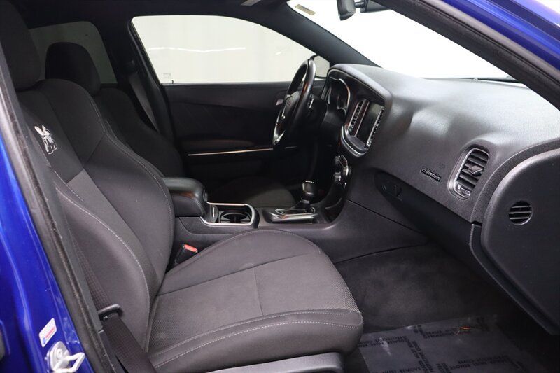 Used 2018 Dodge Charger R/T Scat Pack w/ Beats Audio Group RWD image 20