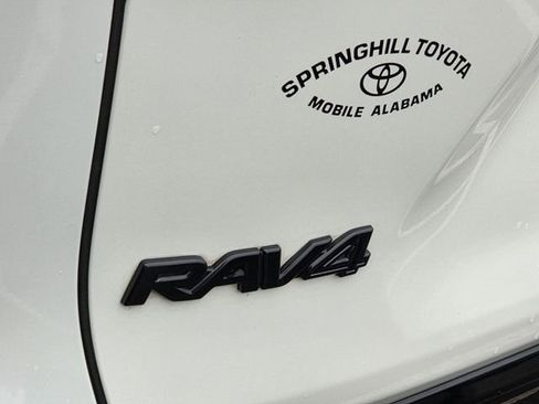 Used 2020 Toyota RAV4 XSE AWD/4WD image 35