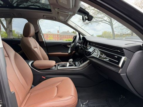 Certified 2023 Audi Q7 2.0T Premium Plus AWD/4WD image 29