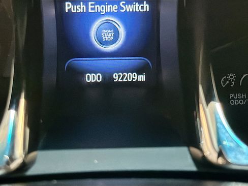 Used 2014 Toyota Avalon XLE Premium image 18