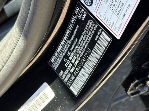 Used 2015 Mercedes-Benz C 300 4MATIC Sedan image 30