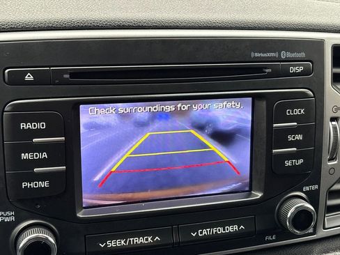 Used 2018 Kia Sportage LX image 14