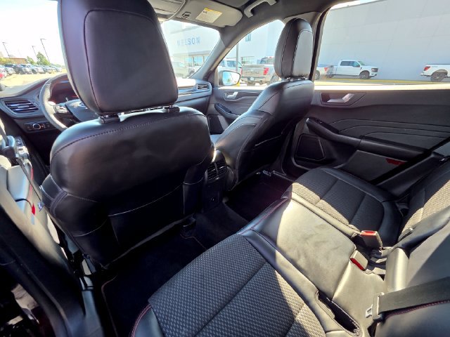 Used 2023 Ford Escape ST-Line w/ Tech Pack #1 AWD/4WD image 14