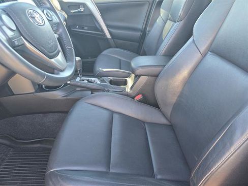 Certified 2017 Toyota RAV4 Limited image 9