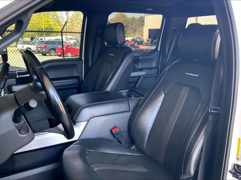 Used 2022 Ford F450 Platinum w/ FX4 Off-Road Package image 8